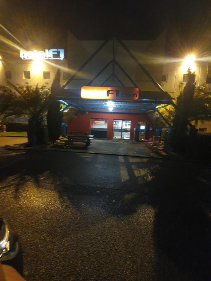 Hotelf1 Lyon Isle D'Abeau Ouest St Exupery Saint-Quentin-Fallavier Kültér fotó